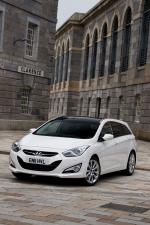 Hyundai i40 Station Wagon CRDi 2011 года (UK)
